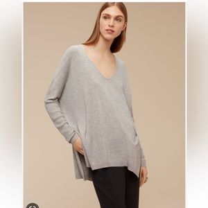 Aritzia Babaton Baylor Grey V-neck Sweater size S/M
